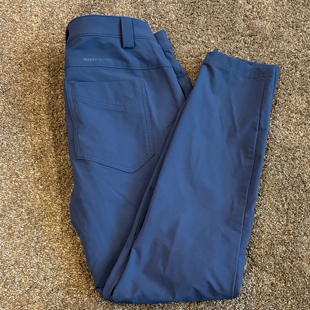Duluth Trading Co Women's Deep Blue Fexpidition Straight Leg Pants - Picture 4 of 4